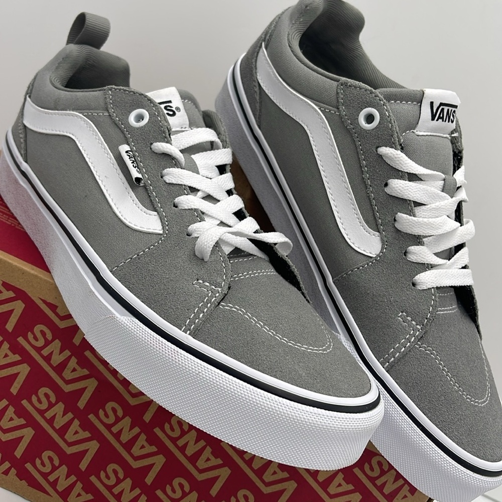 Vans WMNS Filmore Suede/Canvas Moon Mist
VN0A5EDUC0O Sneakers - Picture 6 of 16